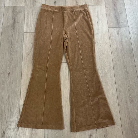 Aerie Women’s Dark Tan Groove on Velour Ribbed Flare Pant Sz L - Picture 4 of 11